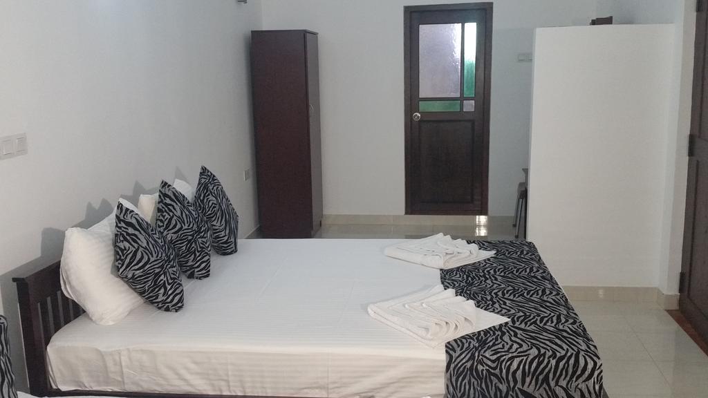 Serene View Tourist Rest Hotel Анурадхапура Екстериор снимка