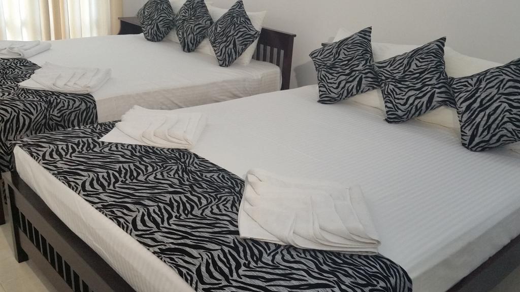 Serene View Tourist Rest Hotel Анурадхапура Екстериор снимка