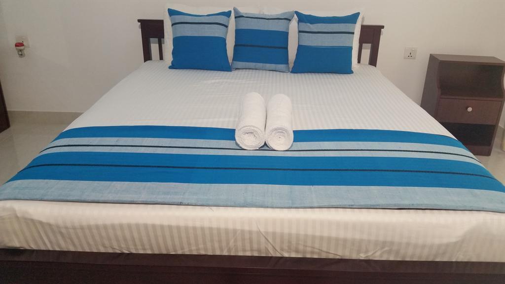 Serene View Tourist Rest Hotel Анурадхапура Екстериор снимка