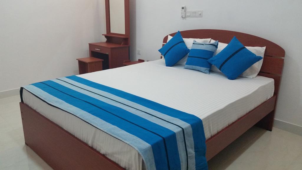 Serene View Tourist Rest Hotel Анурадхапура Екстериор снимка