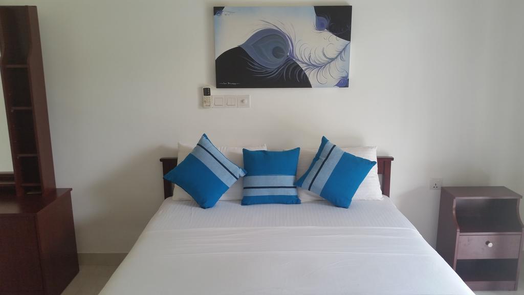 Serene View Tourist Rest Hotel Анурадхапура Екстериор снимка
