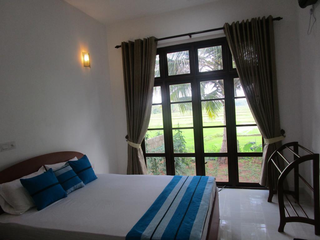 Serene View Tourist Rest Hotel Анурадхапура Екстериор снимка